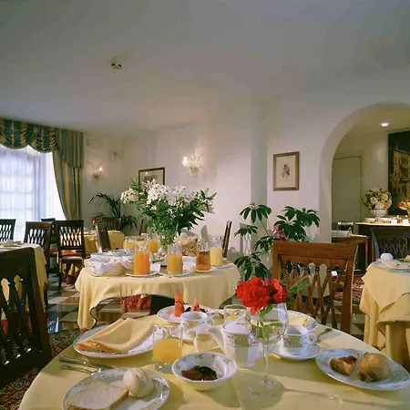 Borgo Ca Dei Sospiri クアルト・ダルティーノ