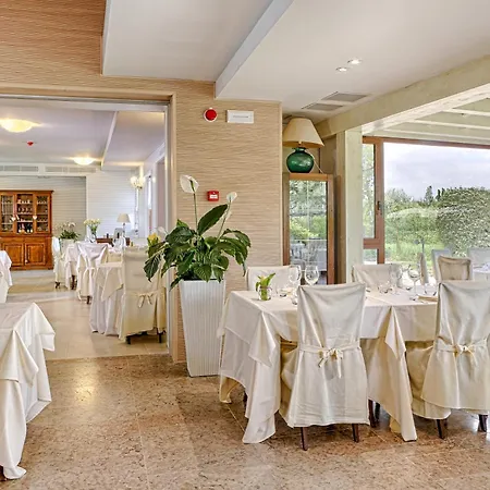 Hotel Borgo Cà Dei Sospiri 4*