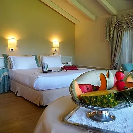 Borgo Cà Dei Sospiri Hotel 4*