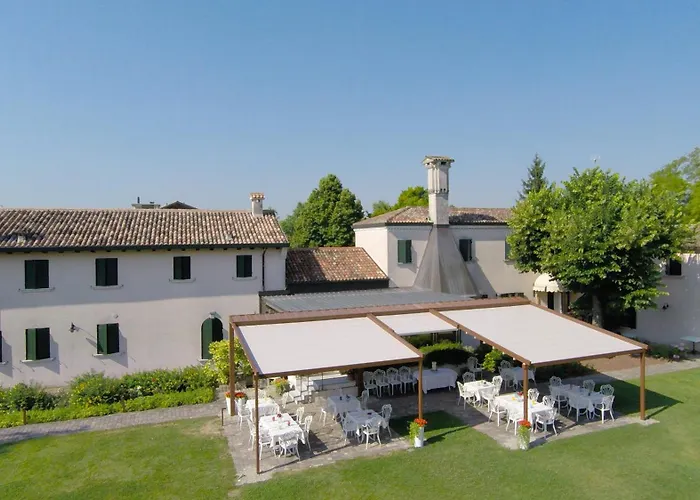 Borgo Cà Dei Sospiri Hotel 4*