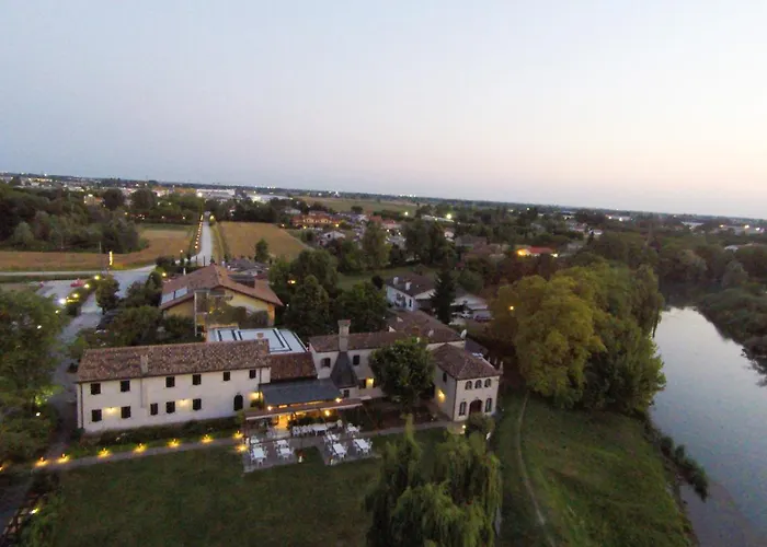 Borgo Ca Dei Sospiri 호텔