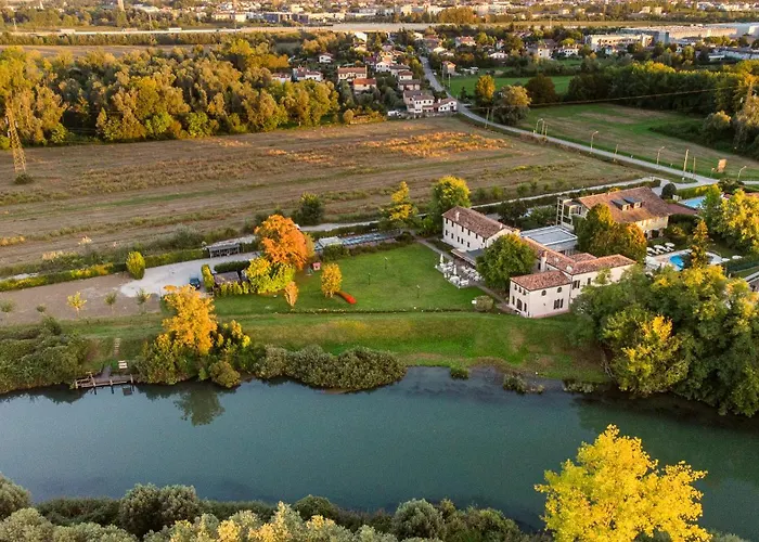 Borgo Ca Dei Sospiri 호텔 4*